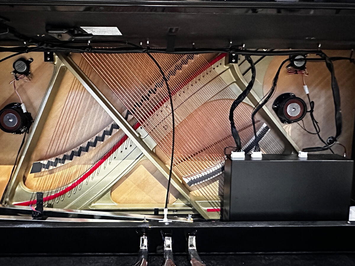 Kawai K-300 AURES2
