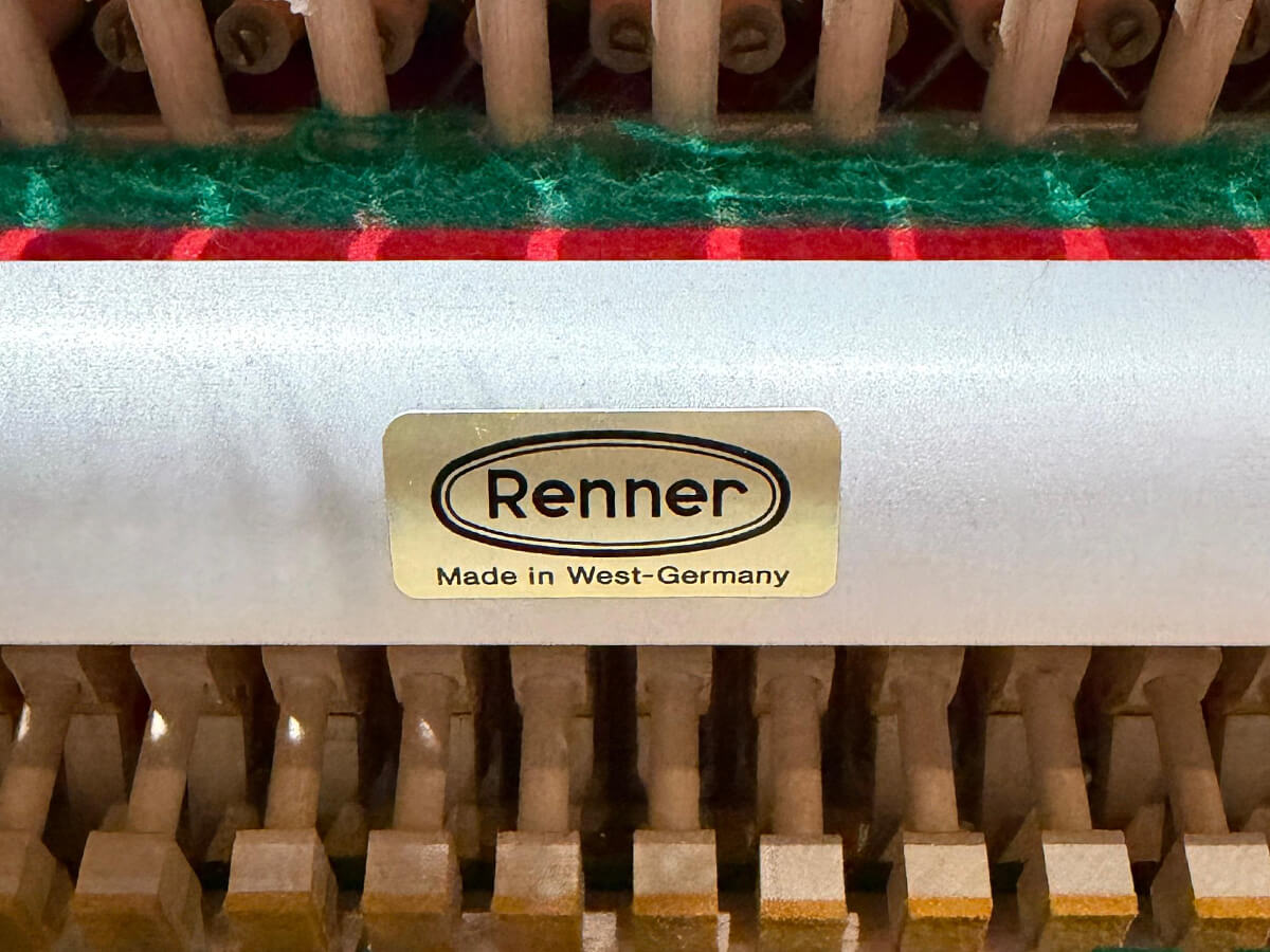 Schimmel 118T